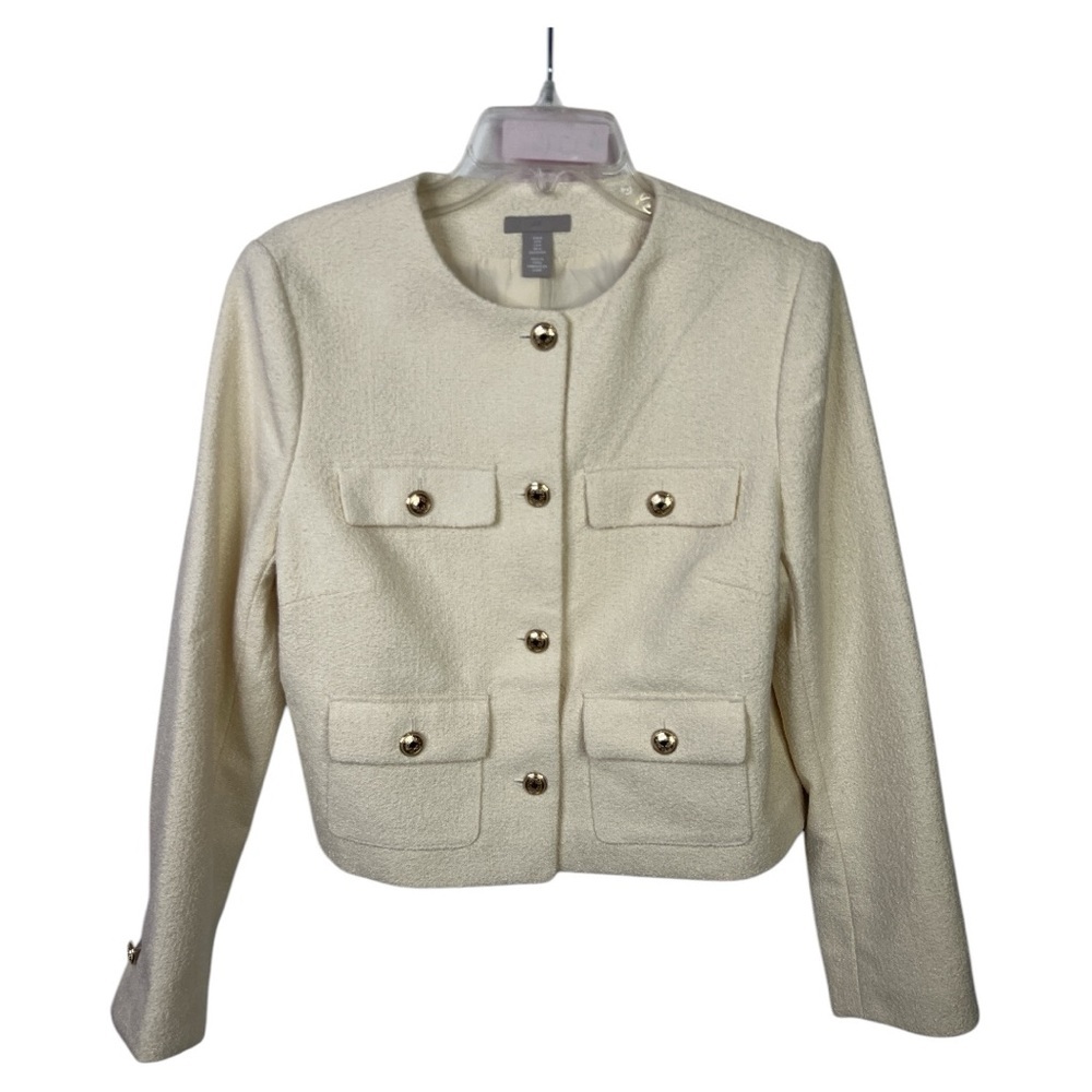 H&M NWT WOMEN’S  SHORT JACKET LONG SLEEVE  GOLD COLOR BUTTON DETAIL  SZ M - Picture 2 of 6
